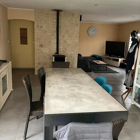 Holiday home Cormiers Vaire